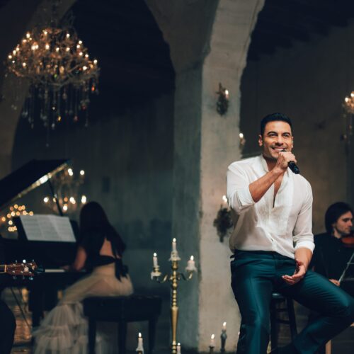 Carlos Rivera Opens His Heart With ‘Sincerándome’